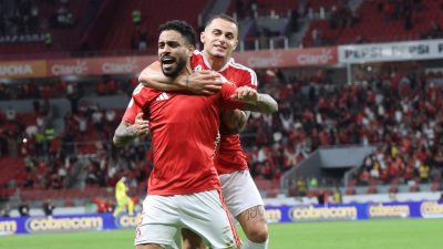 Goleiro lateral perder espaço internacional