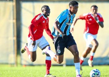 Véspera decisão profissional inter vence