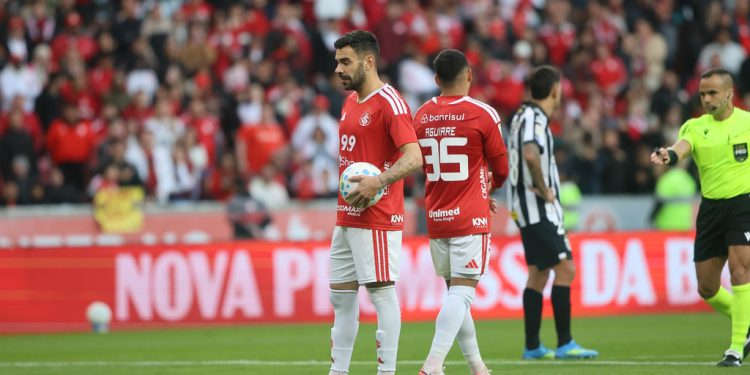 Movimento oposição inter tentar contornar