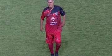 Zico rivalidade maior grenal