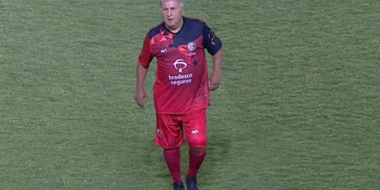 Zico rivalidade maior grenal