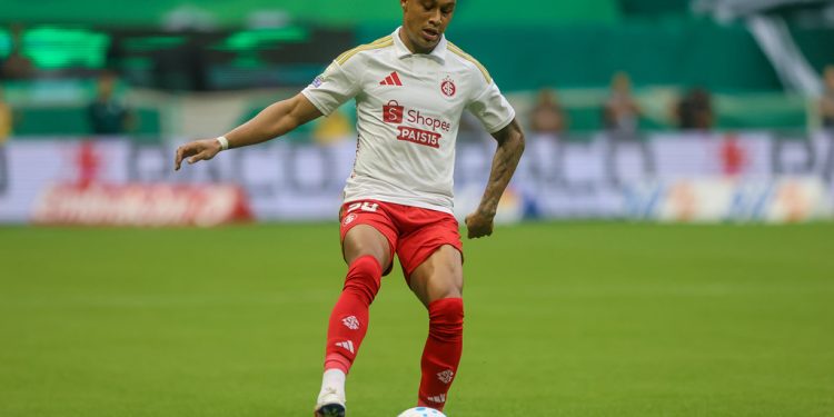 Pezzolano definiu vitinho peça chave
