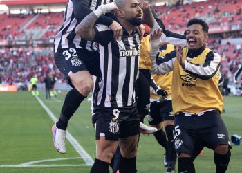 Santos vencia inter beira rio