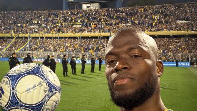 Torcida boca juniors invadiu campo