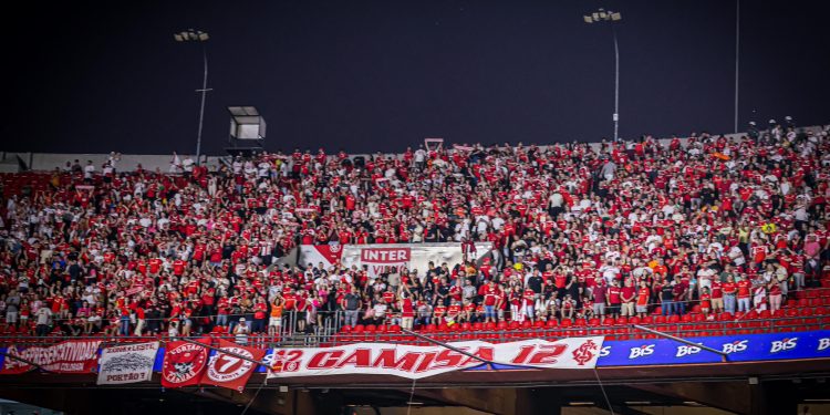 Veja história inter jogando morumbi