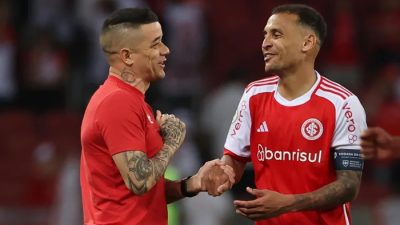 D’Alessandro e Alan Patrick não são mais os maiores “Pais” do Grêmio