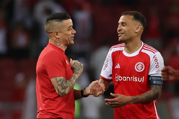 D’Alessandro e Alan Patrick não são mais os maiores “Pais” do Grêmio