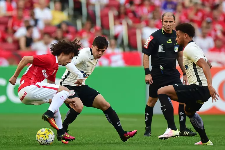 Ano rebaixamento inter perde corinthians