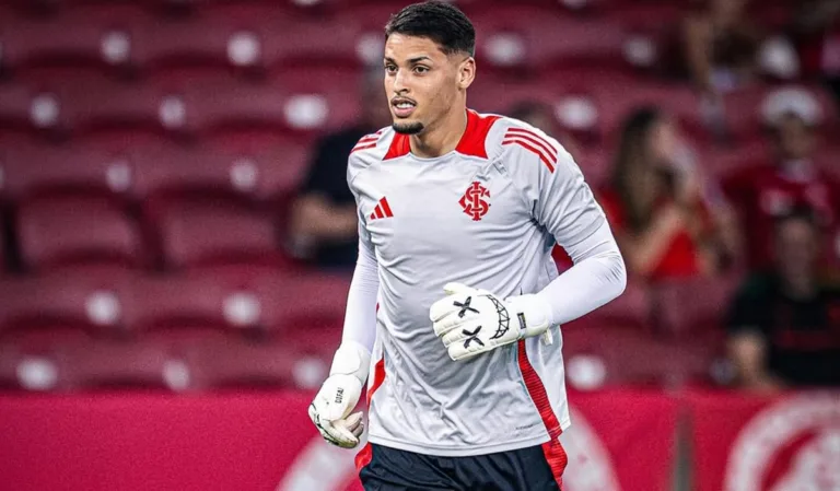 Goleiro kauan jesus contratado destacar