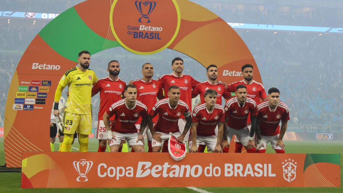 Inter desfalque atacante corinthians lesão