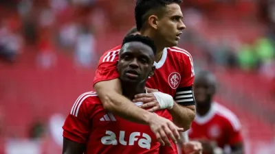 Colombianos jogaram internacional