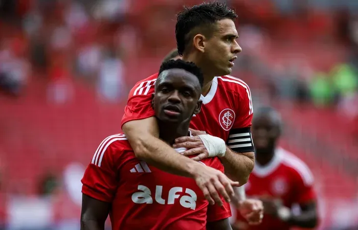 Colombianos jogaram internacional