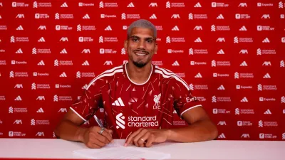 Zagueiro uruguaio liverpool cravou internacional