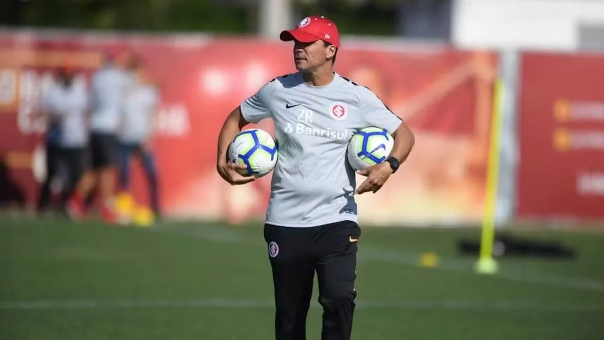 O aproveitamento ruim de Zé Ricardo no Inter, que hoje cobra mais de R$ 1 milhão do colorado